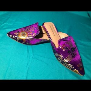 Shoe republic LA purple with flowers